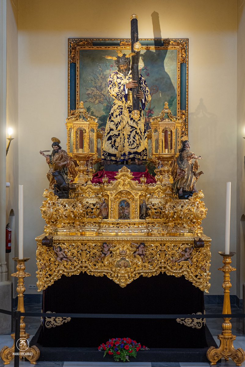 Hdad_LosGitanos's tweet photo. “𝐕𝐈𝐄𝐍𝐄 𝐄𝐋 𝐒𝐄𝐍̃𝐎𝐑 𝐕𝐄𝐒𝐓𝐈𝐃𝐎 𝐃𝐄 𝐌𝐀𝐉𝐄𝐒𝐓𝐀𝐃, 𝐕𝐄𝐒𝐓𝐈𝐃𝐎 𝐘 𝐂𝐄𝐍̃𝐈𝐃𝐎 𝐃𝐄 𝐏𝐎𝐃𝐄𝐑”

El Señor de la Salud ya se encuentra en su paso aguardando una nueva #MadrugáGitana24

#SaludyAngustias https://t.co/qU9oAoEktD