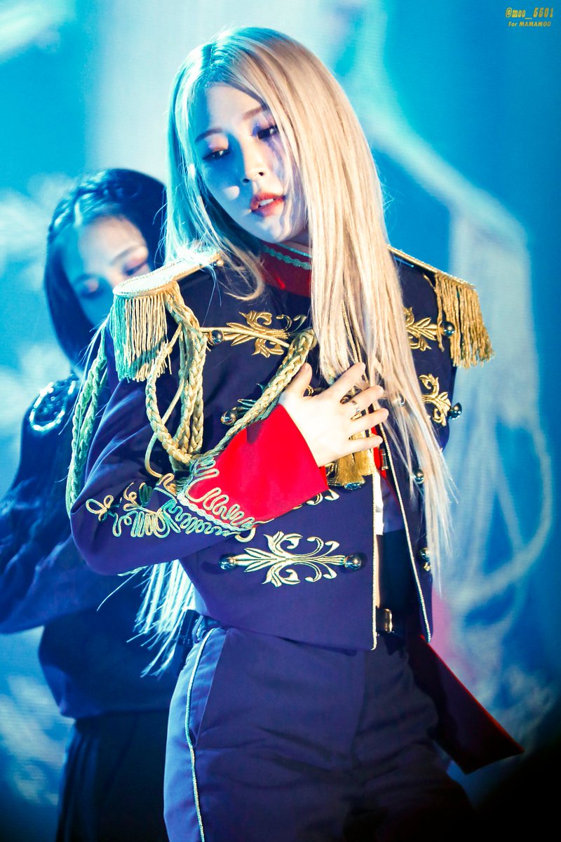 yongsun2da's tweet image. haha, byee.