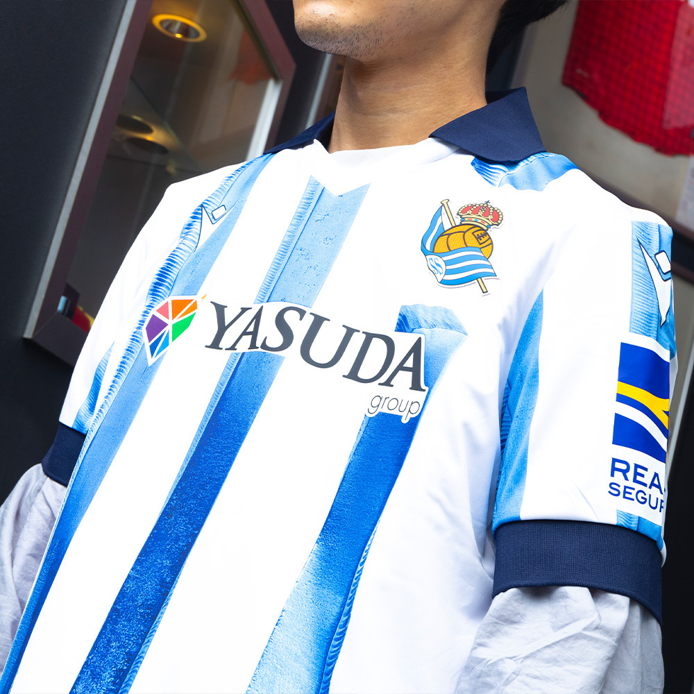 お待たせしました‼ #久保建英 選手のネーム＆ナンバー入り #レアル