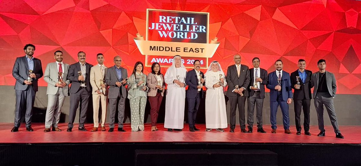 Team Liali wins Red Carpet Jewellery of the Year at Retail Jeweller World Middle East Awards 2024!  

Thank you all for your support. 

Here's to a bright future together! 

#LialiJewellery #Awards2024