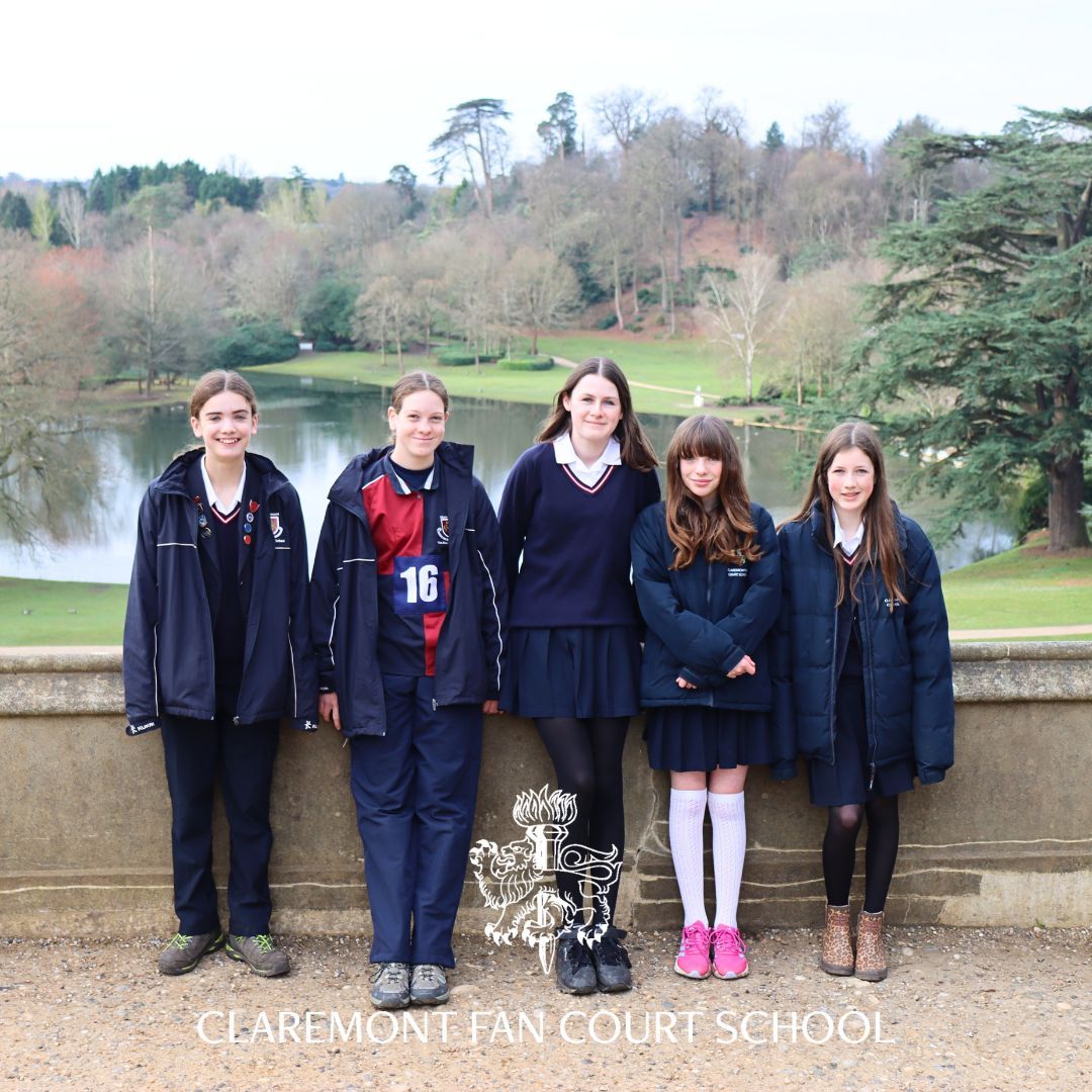 🌞 Waking up with the birds! The dawn chorus provided the soundtrack to a beautiful walk through Claremont's grounds this morning! 🐦 We explored the gardens and soaked in all its beauty as the birds sang their morning songs. A perfect way to start the day! #academicallyambitious