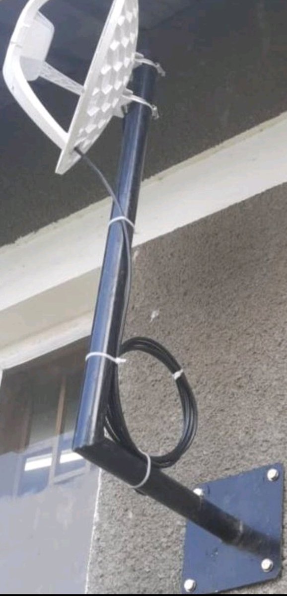 Our team is installing LTE kits to connect 20 Health Centres to Broadband Internet in Uganda. We are passionate to be part of the revolution to enable connectivity of the MDAs to the Internet.

#japotechworks 
#LastMileConnectivity 
#broadbandinternet