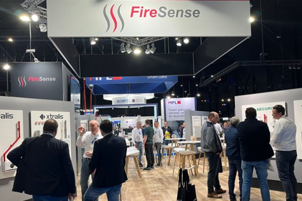 Interessante innovaties bij FireSense op de beurs

FireSense toont tijdens het FireSafety & Security Event nieuwe oplossingen, verbeterde versies en producten die het leven gemakkelijker en goedkop...

beveiligingnieuws.nl/interessante-i…