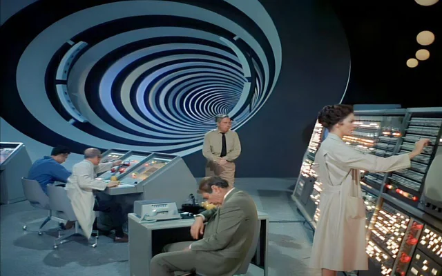 RodneyMarshall1's tweet photo. Who doesn't enjoy a spot of time travelling? From sitcom to retro cop show to sci-fi action-adventure. #TuesdayTimeTravel https://t.co/4sfbPNwNCn
