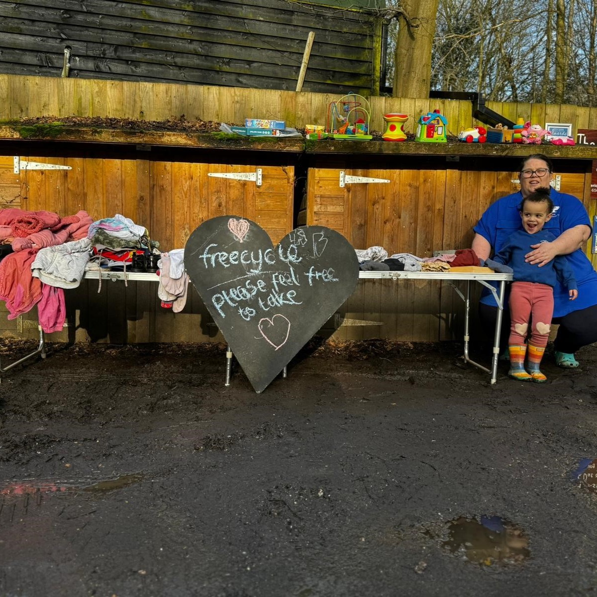 Club_Treehouse's tweet photo. Thank you to everyone for your donations to our Freecycle events, some settings still have items left so will continue to display them this week - please help yourself!

Freecycle is an opportunity to donate and re-use early years clothing, shoes and toys♻️ https://t.co/Ob03Uc4BV3