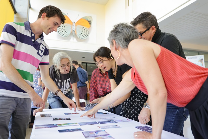 ATELIERS LUDIQUES ET COLLABORATIFS : 
• Fresque du Numérique le 3/04  19h et lundi 15/04 14h  salle du Moulinet 
• Fresque de la Mobilité le  18/04 18h30  Salle du Moulinet 
• Fresque de la construction le 17/04 18h30 salle des Clouères 
sites.google.com/site/caacigne/