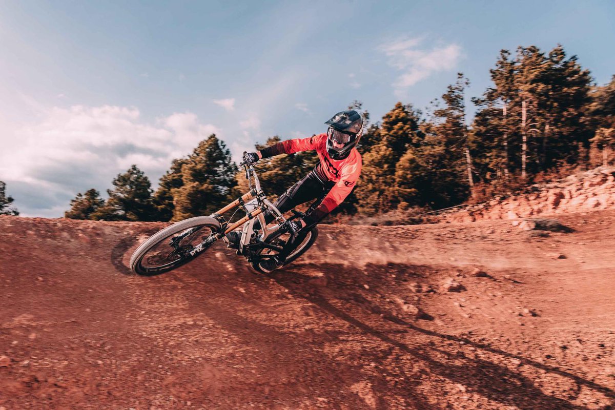 Motul Bike Care Range Comes To South Africa! We've been using @Motul products on our Dirt Bikes for years, now we get to add them to our Mountain Bikes 🤘 Details here: lwmag.co.za/motul-bike-car… #MotulBikeCare #Motul