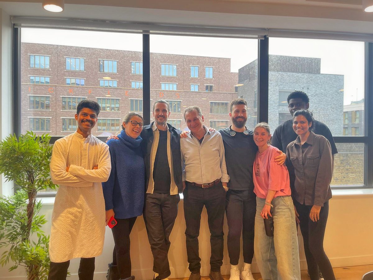 We were honoured to host Dr. Spadaro in the IMG Connect office for lunch! 🙌    Thank you, Dr. Spadaro, for joining us for lunch, it was a pleasure seeing you again! Excited for more visits with other doctors in the near future! 🏥💙   #IMGConnect #NHS #NHSJobs #HealthcareCareers