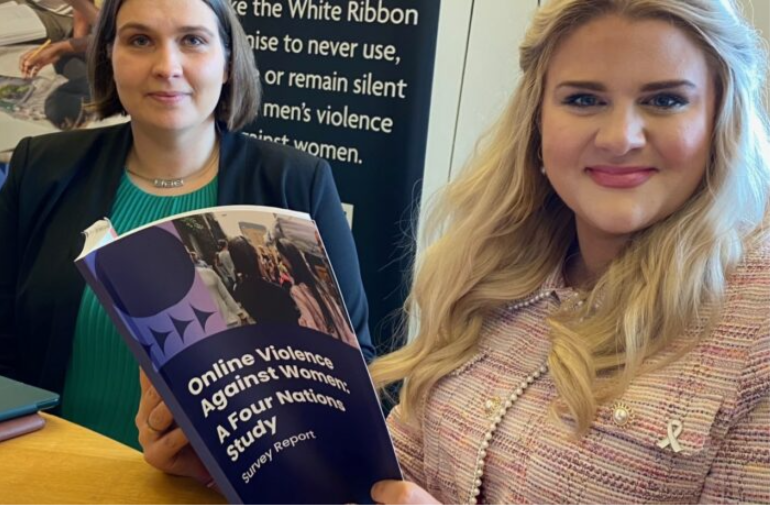 A report of the largest UK study into online violence against women and girls, led by Professor @olga_jurasz, has been discussed at the Houses of Parliament. According to the report, over one in seven women across the UK have experienced online violence. ow.ly/wTGj50R0Urz