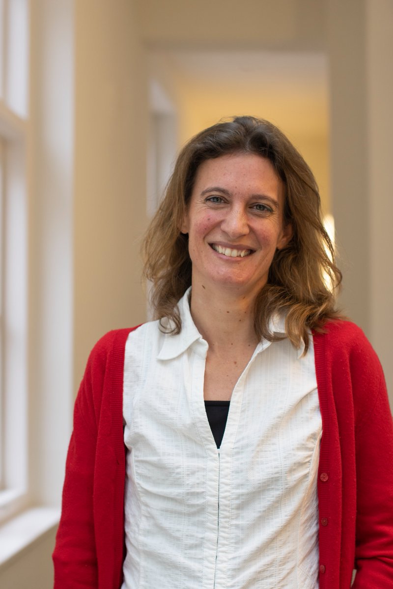 As Associate Professor in memory studies, Aline Sierp examines how societies confront their difficult pasts, such as wars and human rights violations. Aline herself has memories about failed grant applications. Read about it in this interview👉 shorturl.at/gAEZ1