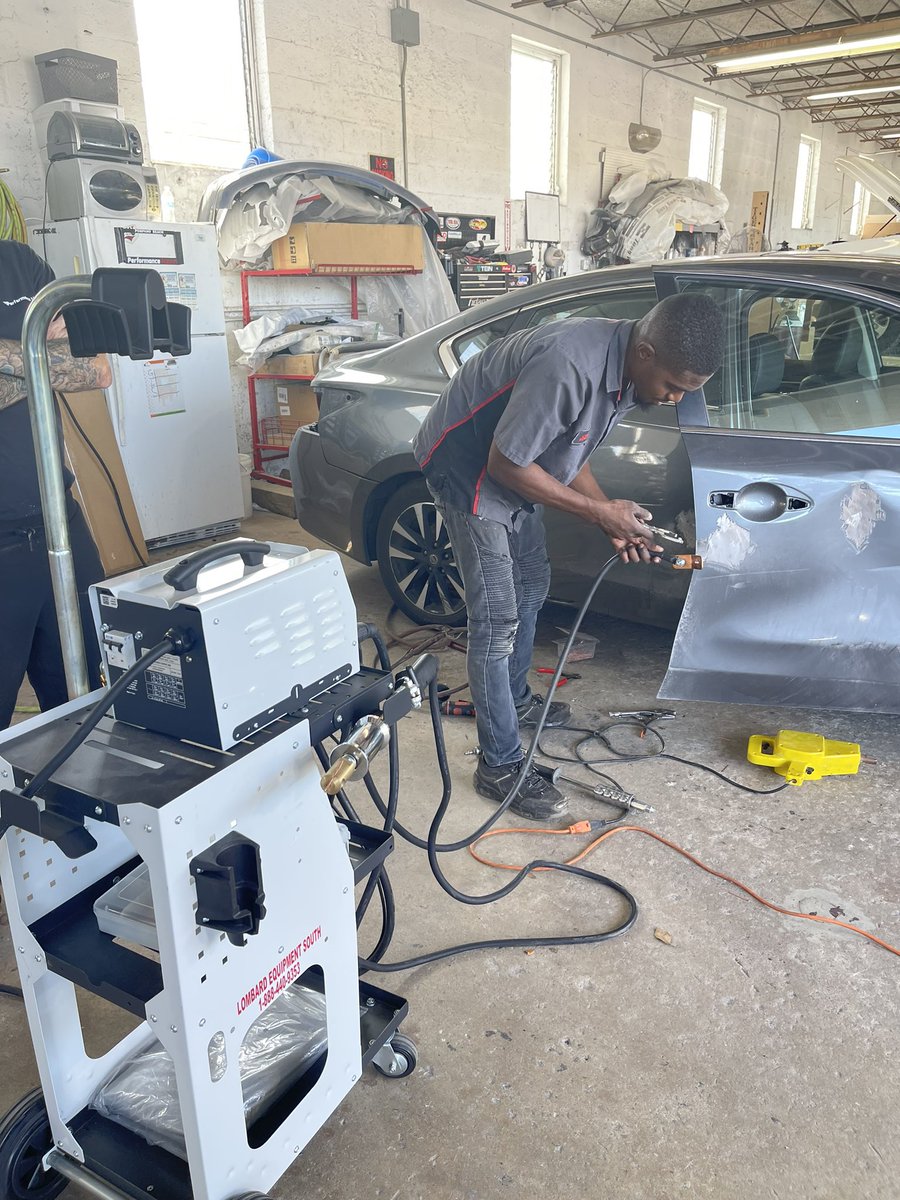 LombardEqpt's tweet image. Performance Nissan accelerating dent repair with the GYS dent repair system from Lombard Equipment! Dents vanish in seconds, leaving behind a pristine finish that’s bound to turn heads. 

#lombardequipment #dentrepair #dentremoval #dentpulling #arcpull #gys #speedliner