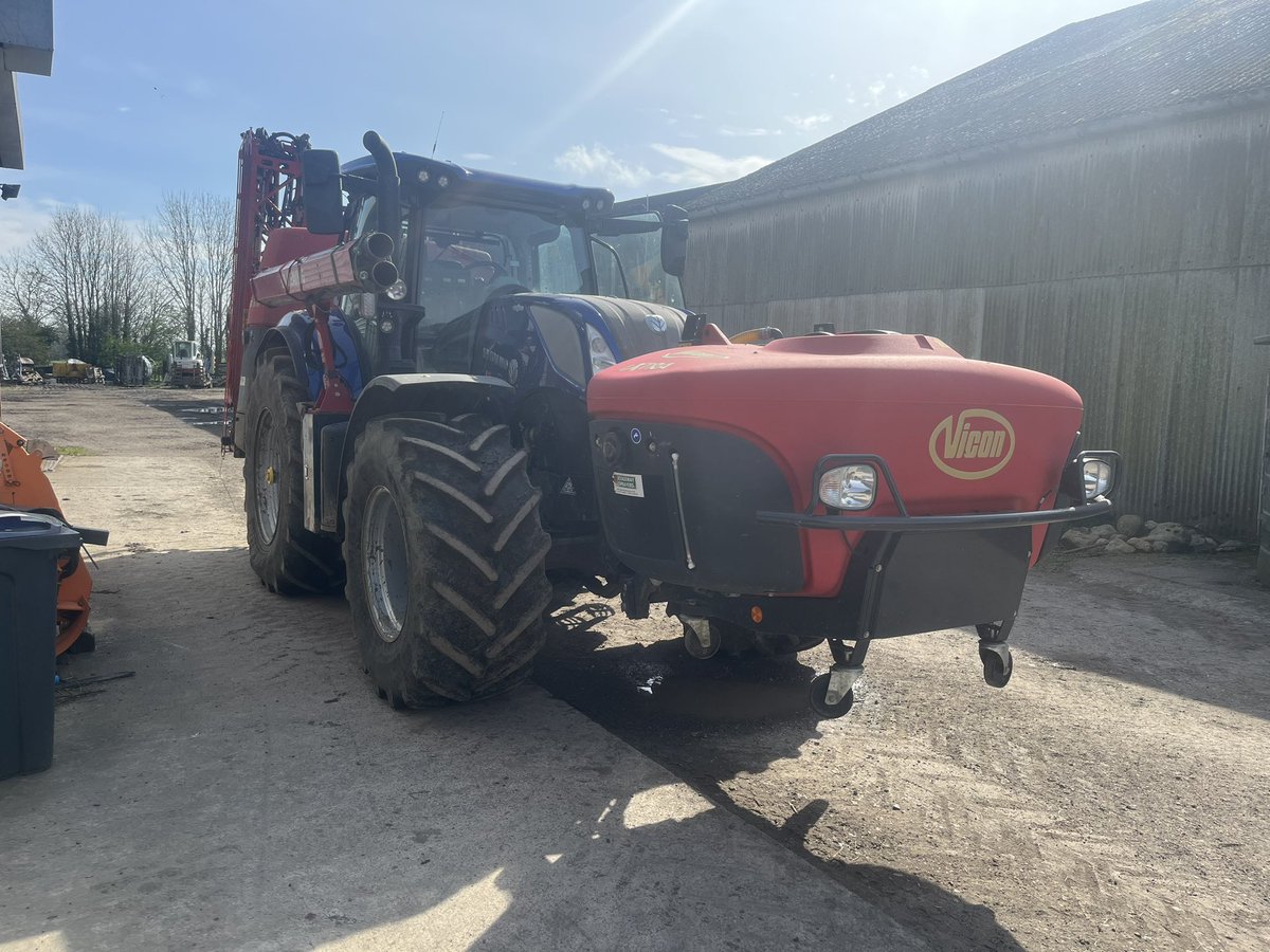 Good job I never organised my day with the <a href="/bbcweather/">BBC Weather</a> not sure what it’s on today <a href="/wessexagronomy/">Dan Dines</a> !!!