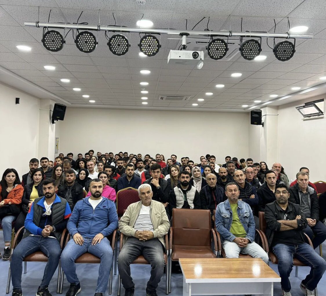 Batman Halk Eğitimi tweet media