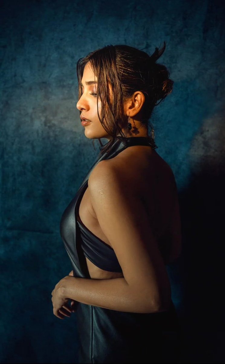 GJlsPgFWQAAzINx?format=jpg&name=medium