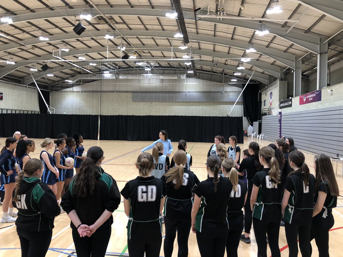 @BethCobs1 leading a netball Masterclass for the lucky girls from @GeorgeEliotAcad @nuneatonacademy @northacadPE @northacad ahead of their regional @UnitedLearning tournament