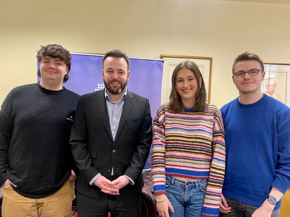Good to catch up with officers from @SDLPyouth and @SDLPlgbt this week. We’re proud of the work they’ve been doing to contribute to new policy in the party, hosting engagement sessions with the @NewIrelandComm and making our movement more diverse and welcoming to everyone.