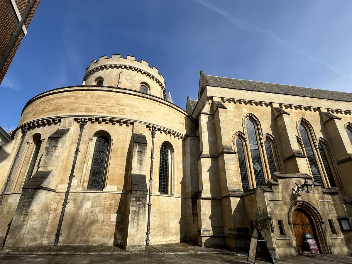 Project 48 is here at <a href="/TempleChurchLDN/">Temple Church</a> this week for the City of London performances of Bach’s 48, as part of <a href="/templemusicfdn/">Temple Music</a>’s Holy Week Festival. The sun is shining on day 1! ☀️ 

Fundraising for <a href="/HelpMusicians/">Help Musicians</a> <a href="/YouthMusic/">Youth Music</a> <a href="/FutureTalentUK/">Future Talent</a> <a href="/LiveMusicNowUK/">Live Music Now</a> 💰