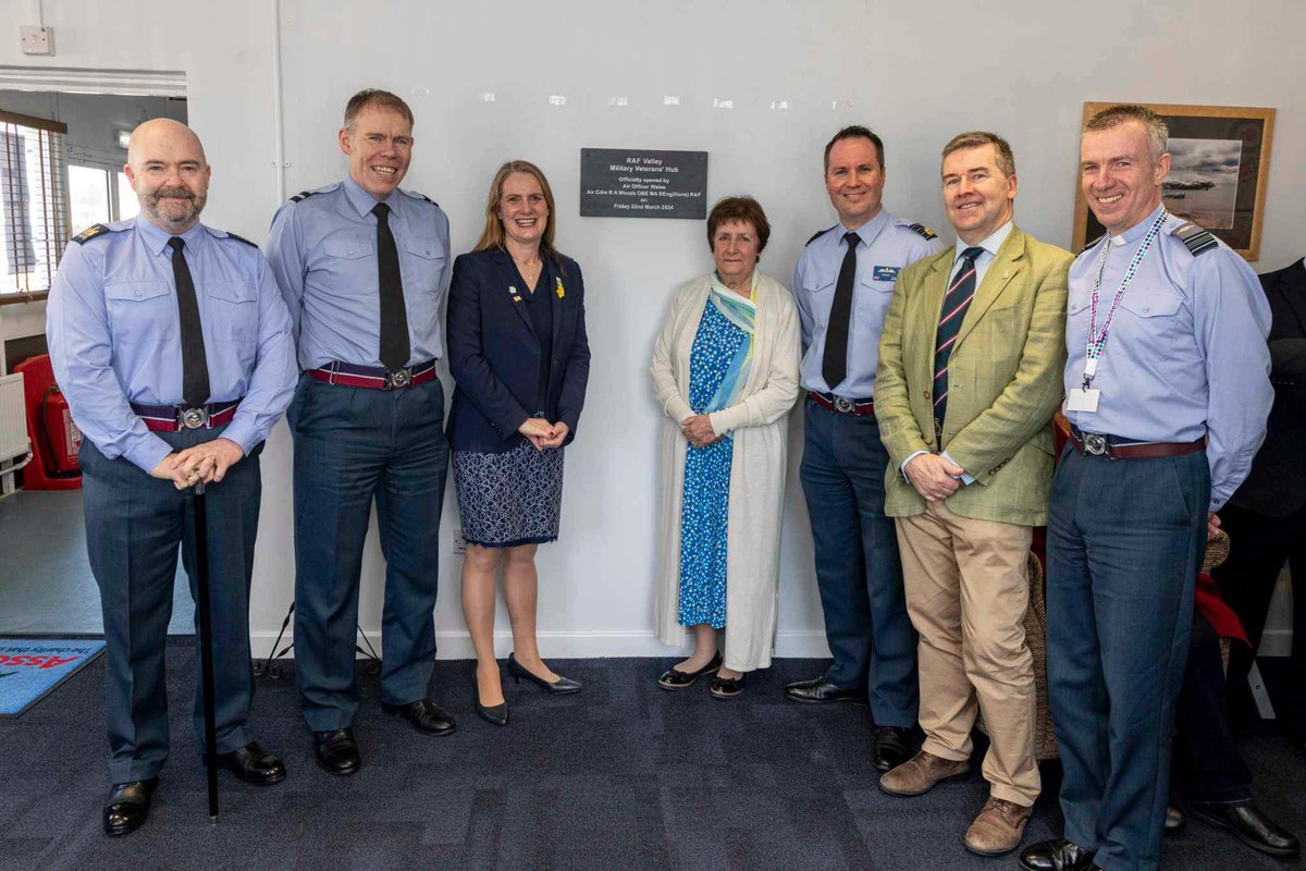 Delighted to support RAF Valley in the opening of the Military Veterans’ Hub. The Hub will form a key part in providing social gatherings, support, training, welfare and an advocacy and information point across Anglesey and North Wales. @RAF_Valley