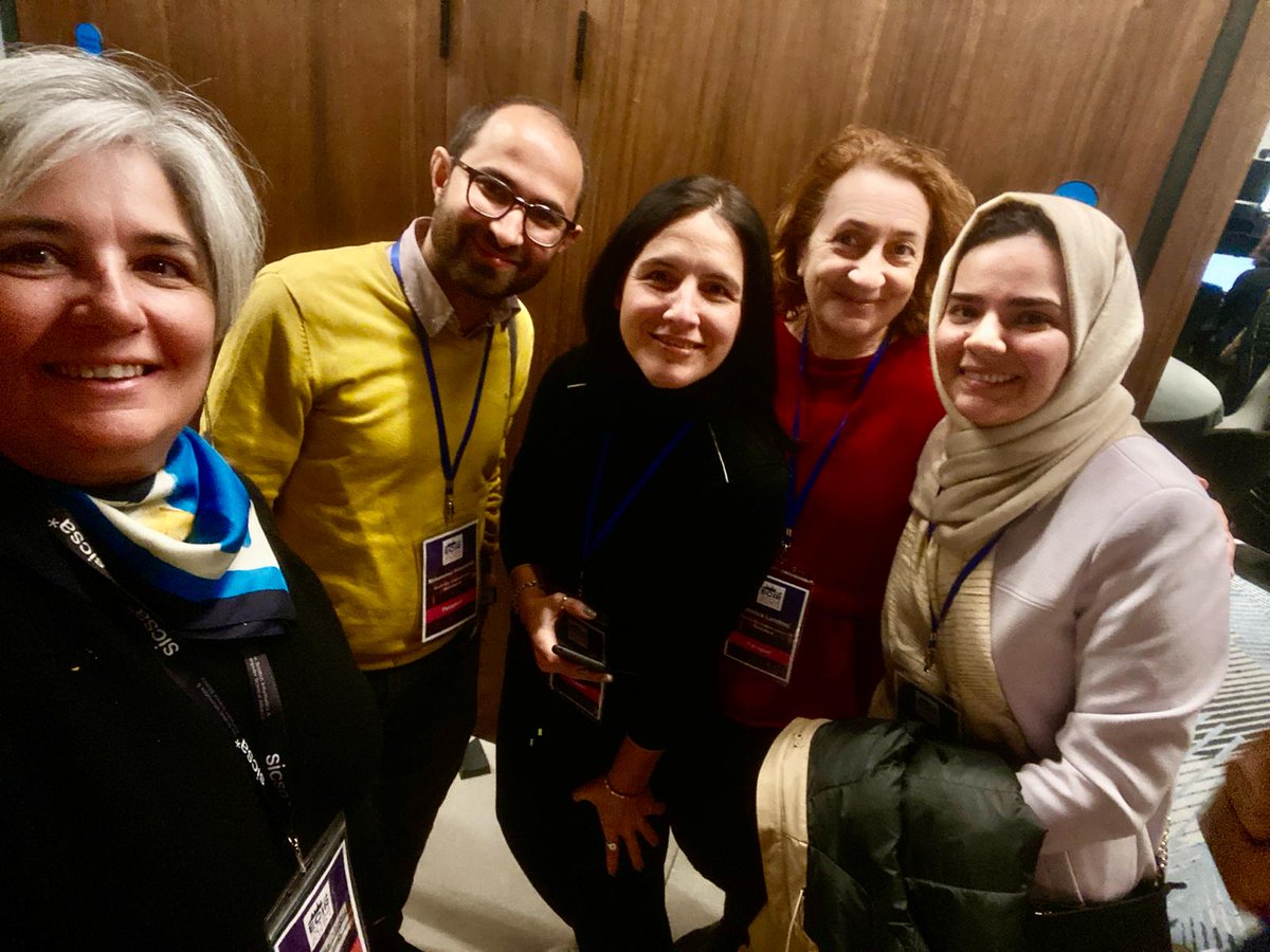 Sole Pera (@drch0le) on Twitter photo Another perk of attending #ECIR2024, getting to finally see some of your coauthors in person! <a href="/z_abbasiantaeb/">Zahra Abbasiantaeb</a> <a href="/EmilianaMurgia/">Emiliana Murgia</a> <a href="/maliannejadi/">Mohammad Aliannejadi</a> Another perk of attending #ECIR2024, getting to finally see some of your coauthors in person! <a href="/z_abbasiantaeb/">Zahra Abbasiantaeb</a> <a href="/EmilianaMurgia/">Emiliana Murgia</a> <a href="/maliannejadi/">Mohammad Aliannejadi</a>