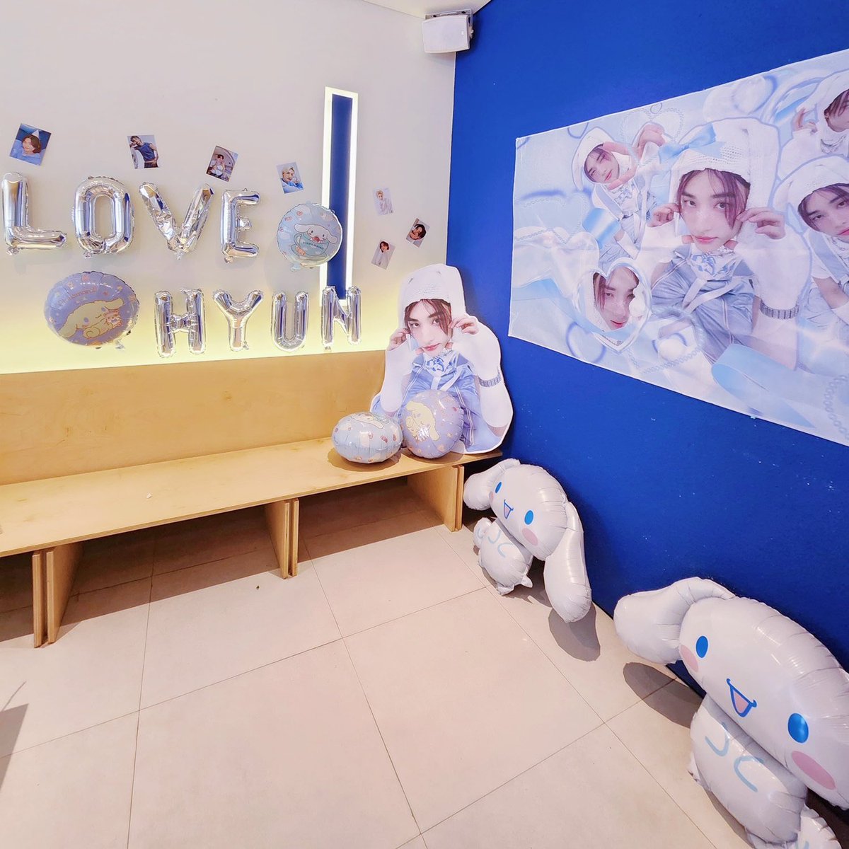 allfor320's tweet photo. 𝐥𝐨𝐯𝐞 𝐡𝐲𝐮𝐧, for our love stay boy

stray kids hyunjin's 24th birthday celebration

saturday, march 23rd 2024
bleu cafe and space, jakarta selatan

#lovehyun #lovestay #스트레이키즈 #현진 https://t.co/qUaSFhrbHD