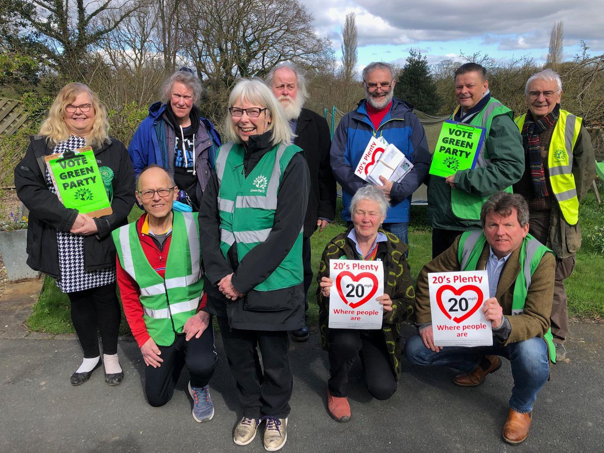 Harrogate Greens campaigning for the Stray Woodlands Hookstone division of NYC on April 11th. Yes, Gilly Charters is standing for positive change! #VoteGreen