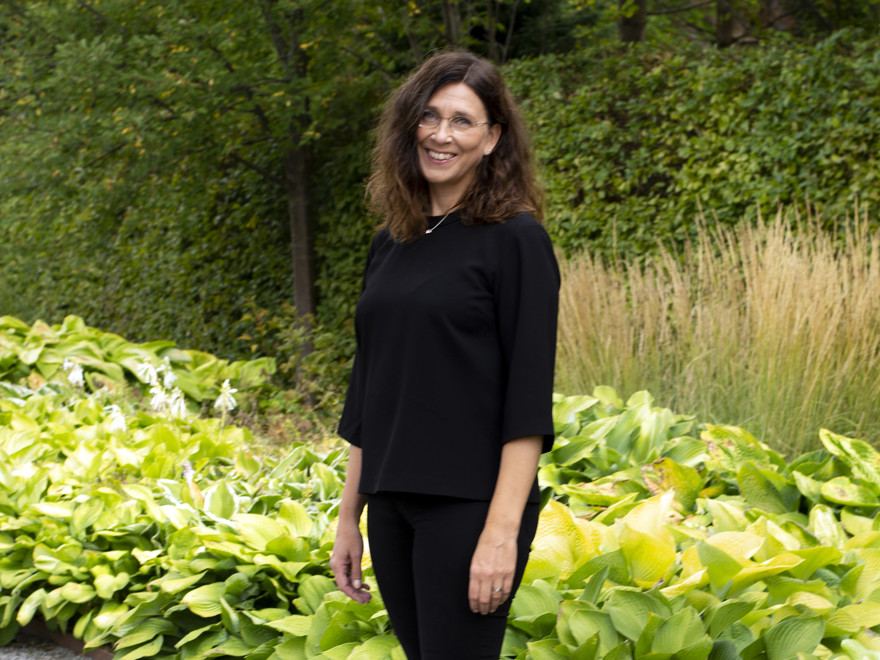 Sara Hallin is one of five Wallenberg Scholars at SLU. This means that she is given a generous contributions to independent research. Sara will investigate interactions and processes of microbes, keys to understanding the soil's nitrogen turnover.