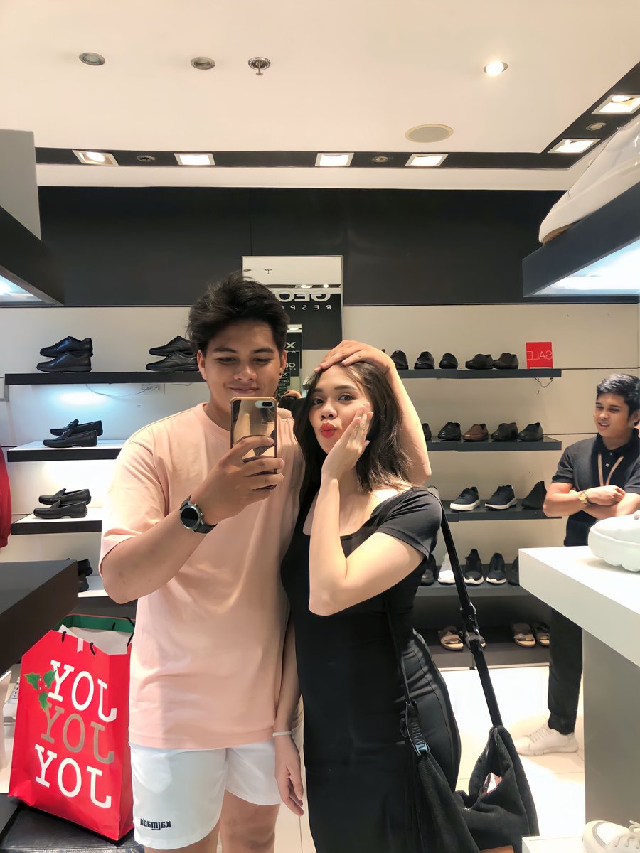 datrin_aa's tweet photo. pp mirrorfie 🖤 https://t.co/Fx4kgUeHxE