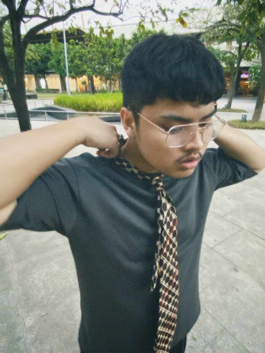 noturchino's tweet photo. How I dress IRL 𐙚 ๋࣭ ⭑ https://t.co/pwPmDN1Dj6