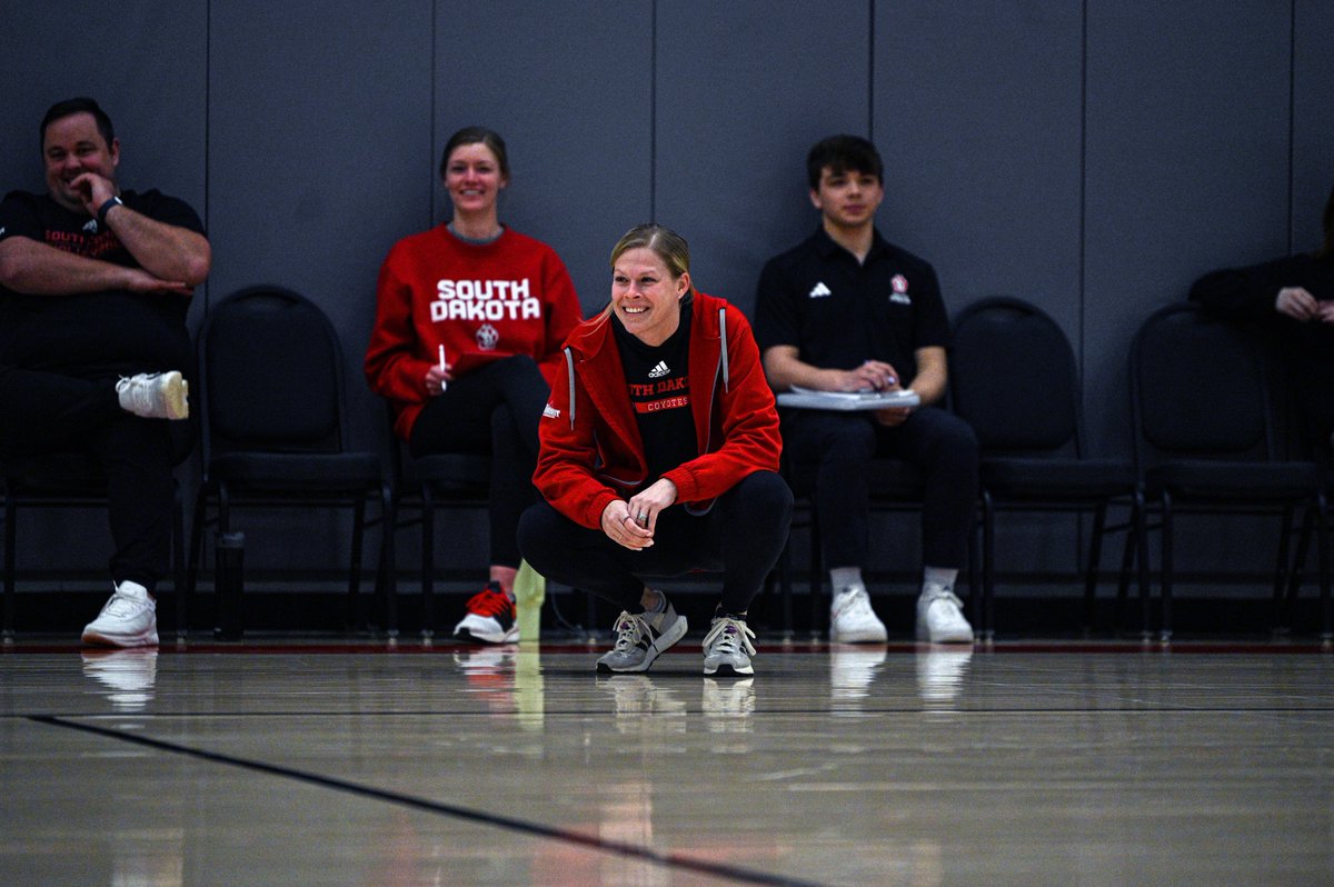 SDCoyotesVB's tweet photo. Felt good to be back 😊

#WeAreSouthDakota x #GoYotes 🐾 https://t.co/BSnjKvL0uX