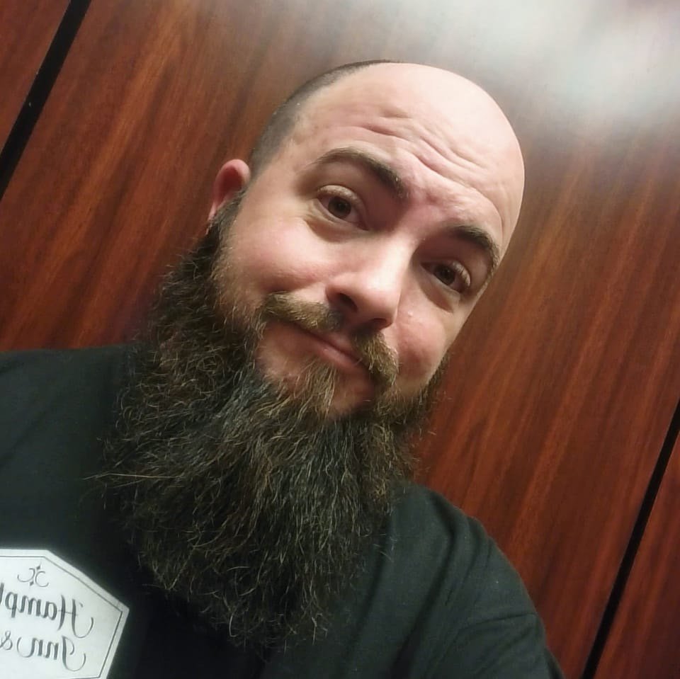 Th3_Bon3r's tweet photo. Sometimes I miss my beard https://t.co/8otfq9EHwn