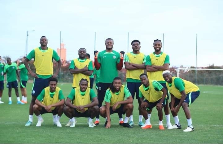 🔔 International Friendly
 
Nigeria 🇳🇬  🆚  Mali 🇲🇱 
⏱ 10 pm 
🏟 Stade De Marrakech 

Another dose of Finidi-Boolu on the menu for Nigerian fans tonight.

Can Finidi George & Super Eagles make in 2 for 2 vs Mali?

90 minutes have got answers for us. 

#InternationalFriendly