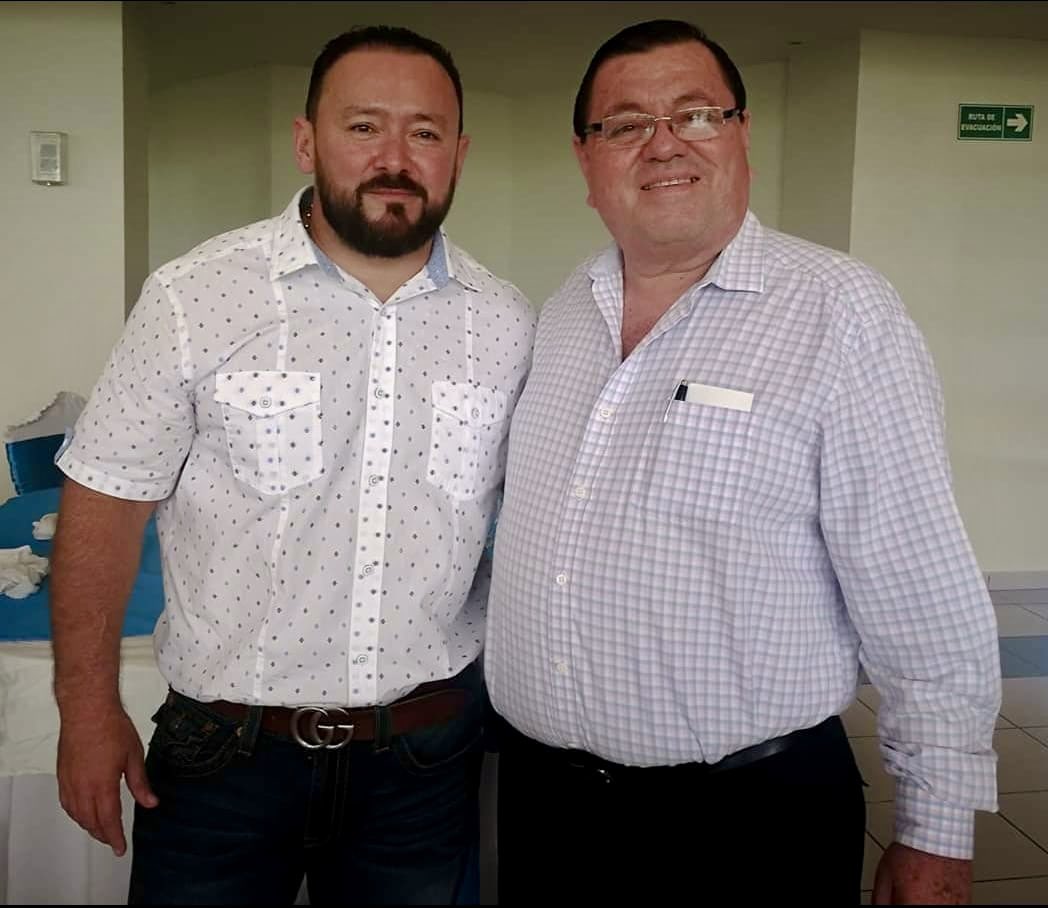 Quiero expresar mi más profundo pésame a la familia, hijos y amigos, por el sensible fallecimiento y la irreparable pérdida de un gran amigo Gabriel (Lito Murillo), un extraordinario ser humano y gran persona.

Que Dios les otorgue resignación a toda su familia en estos difíciles