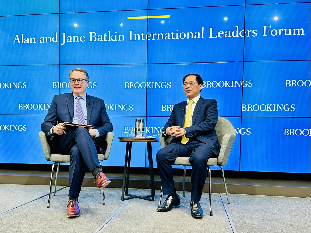 .@BrookingsFP honored to host important remarks by Vietnam’s Foreign Minister Bui Thanh Son @FMBuiThanhSon on the Comprehensive Strategic Partnership between the US & Vietnam & in conversation w/Jonathan Stromseth brookings.edu/events/us-viet…