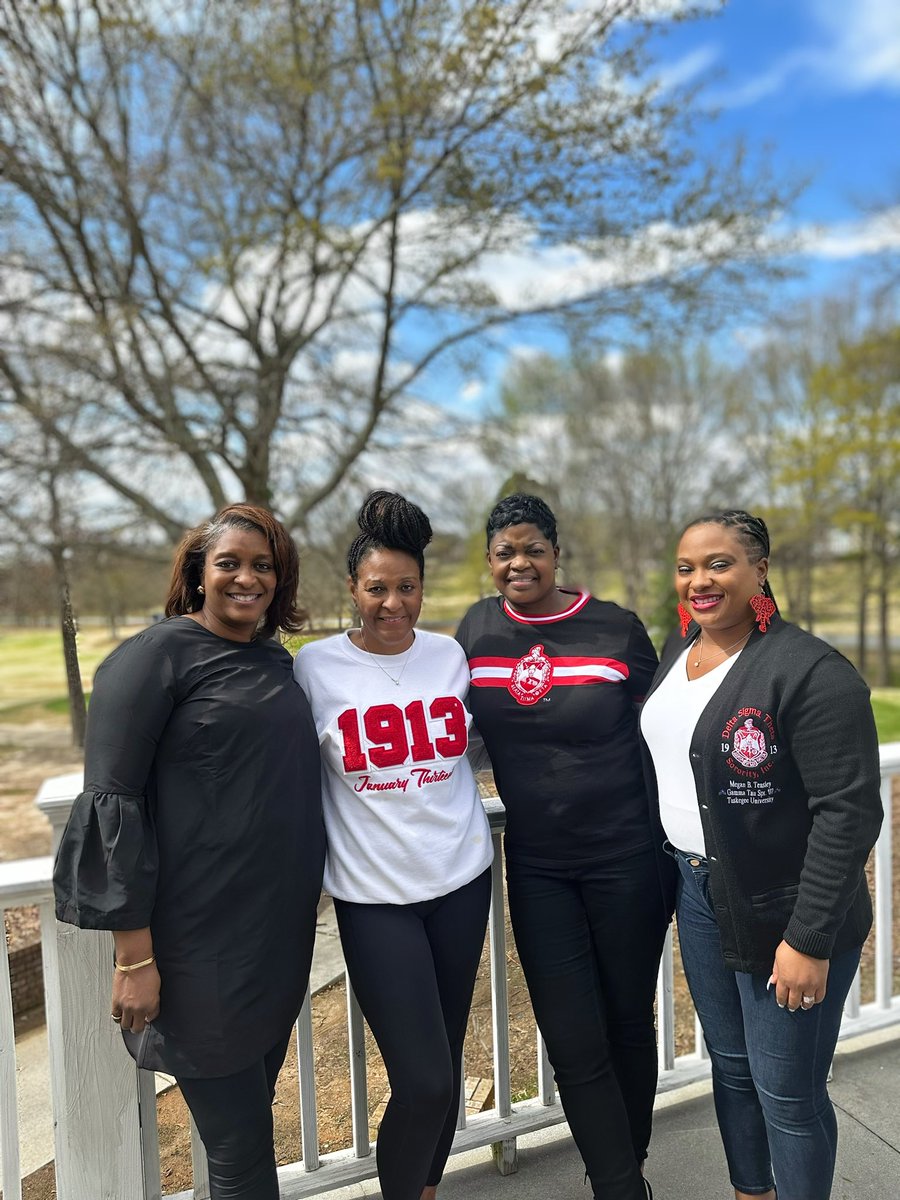 Saturday’s Crimson Conversations was held with Anderson Alumnae Chapter, and a wonderful time was had! Thank you to everyone who attended!

We also extend a special thanks to The Brook at Brookstone for hosting us with amazing food and service!

#GSCAC  #SisterhoodMonth