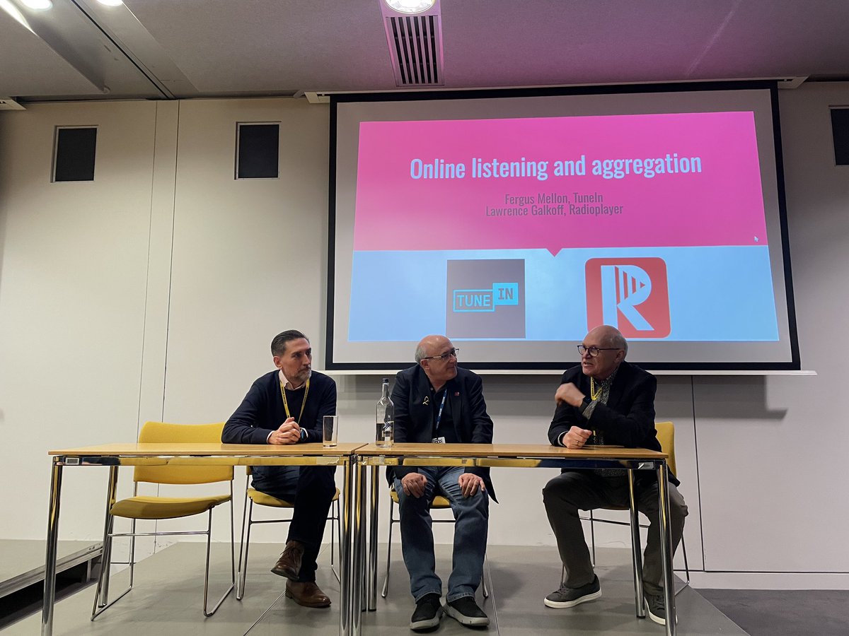 SVP of European Operations and UK Country Manager for @tunein Fergus Mellon and Global GM of @ukradioplayer Lawrence Galkoff speaking on online listening, aggregation and making #CommunityRadio digital 📻