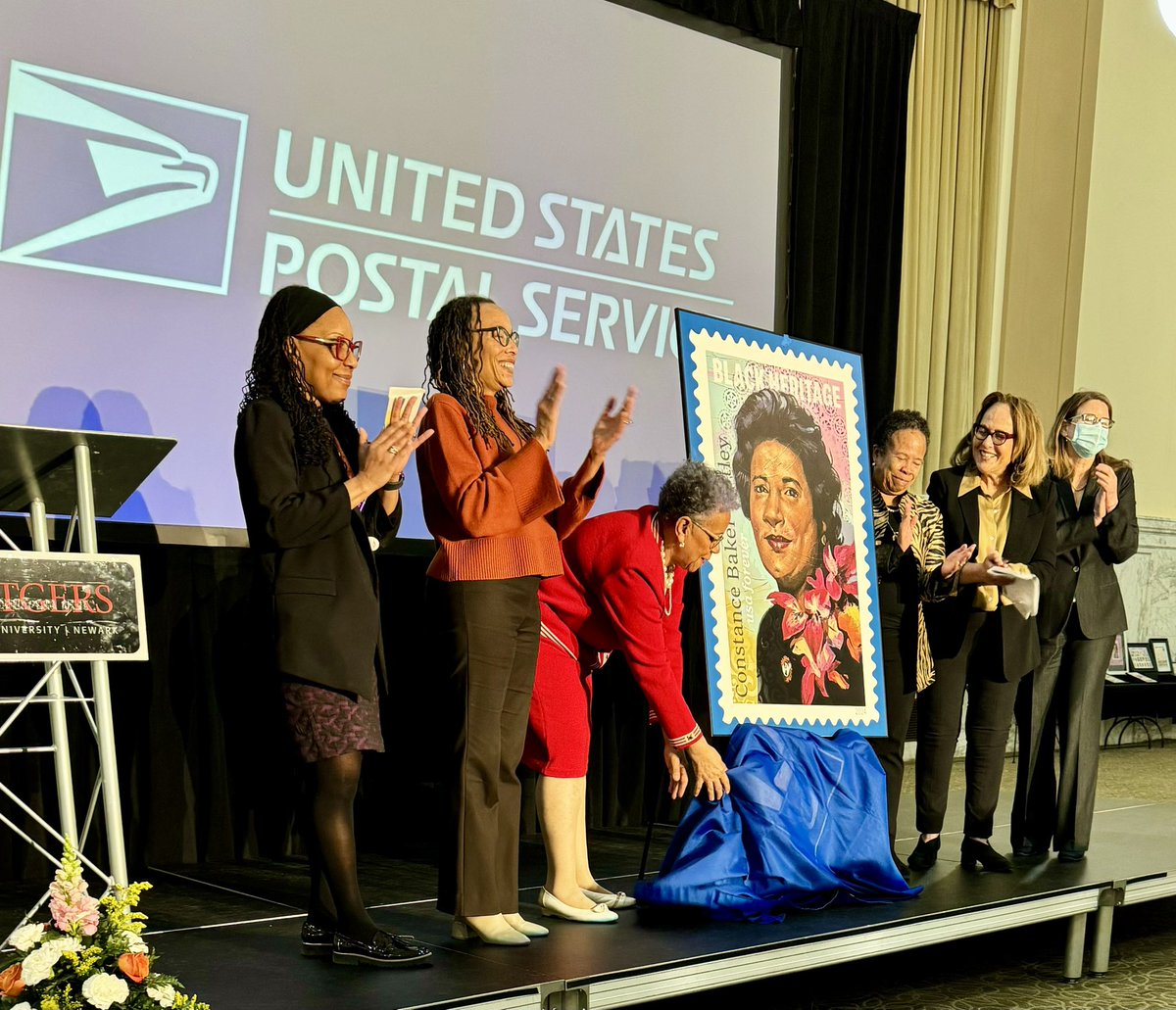 Dorothy Roberts tweet media