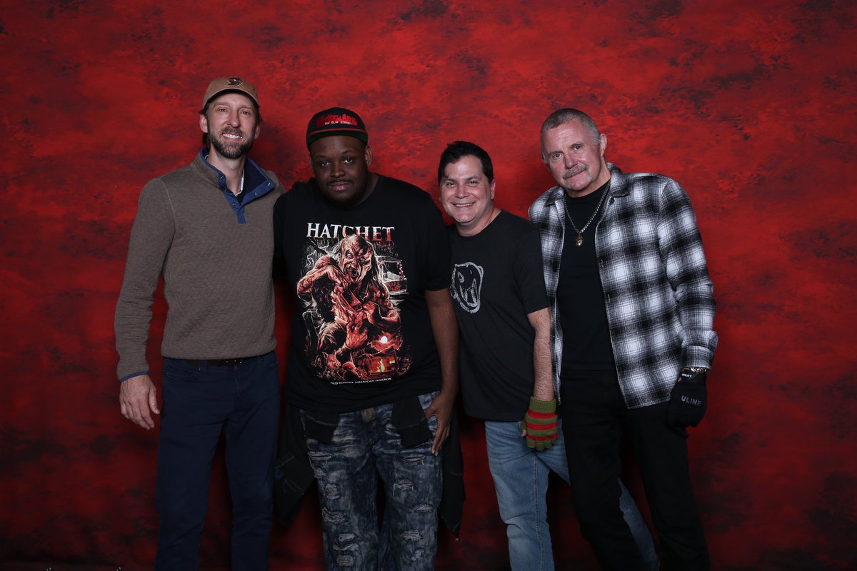 ElmWarrior's tweet image. Heading to Honey island swamp with some of the Hatchet Crew !!!! #terrorthreads #adamgreen #kanehodder #slasherfilm #horrorhoundweekend