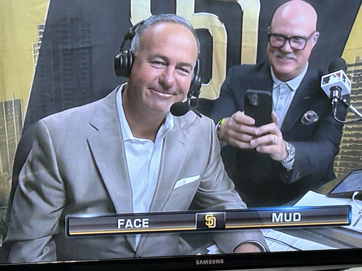 DonOrsillo's tweet photo. Well I guess it’s official 😂 😂 https://t.co/2gBnz8xuBL