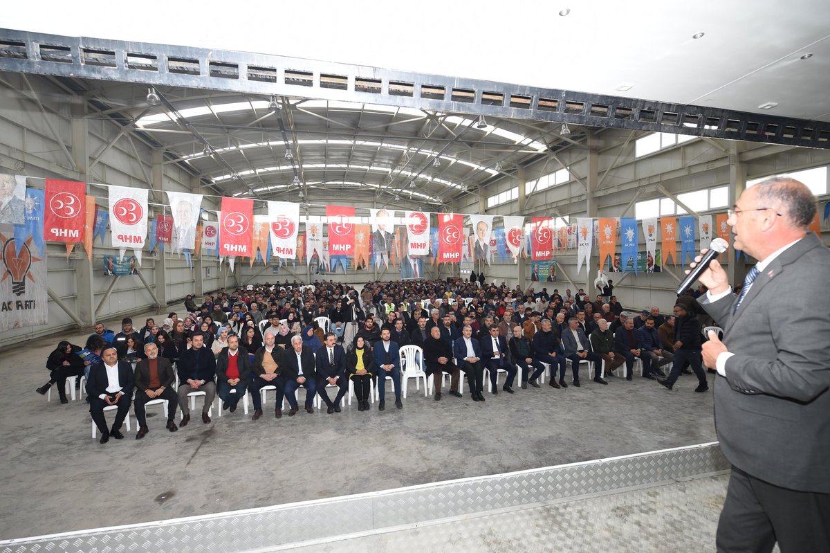 inaciyapar's tweet photo. 📍#Mobsan
Mobilya İhtisas Sanayi Sitesinde mobilya imalatçılarımız ile, Cumhur ittifakı Milletvekillerimiz, İl Başkanlarımız, Büyükşehir Belediye Başkan adayımız Mehmet Öntürk ve teşkilatlarımız beraber mitingde bir araya geldik.
Değerli iş insanlarımıza Büyükşehir ve Antakya için gerçekleştireceğimiz projelerimizi aktardık. Değerli fikir ve önerileri bizlerin çalışma azmine daha da güç kattı.
Büyükşehir Belediye Başkan adayımız Mehmet Öntürk bey ile 15 ilçemize hak ettiği hizmeti sunacağız.
Projelerimiz ile Antakyamızı yeniden inşa edeceğiz.