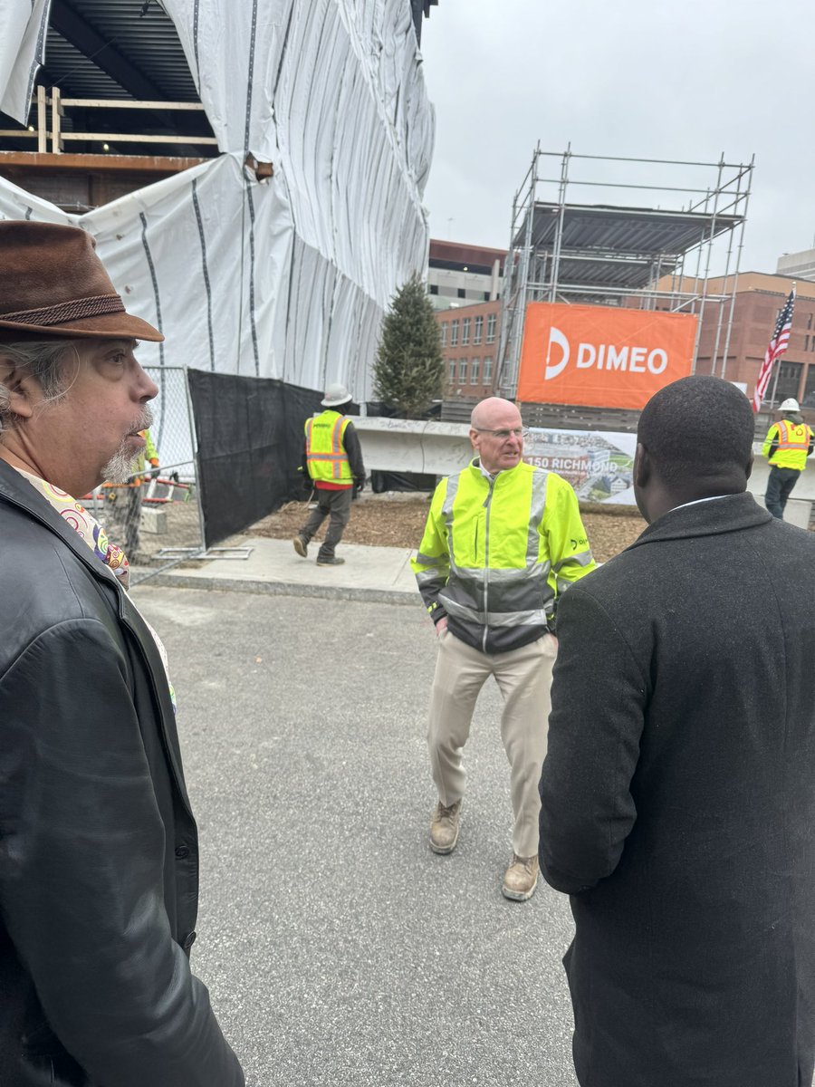 Build RI tweet media