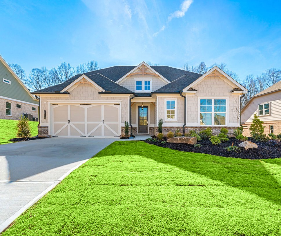 Welcome to this stunning 3,266 sq. ft. ranch home in our Yellowstone community! Priced at $754,900, schedule a tour with us today to see this dream home in person: bit.ly/3TIMbIs 

#CummingGA #AtlantaHomesForSale