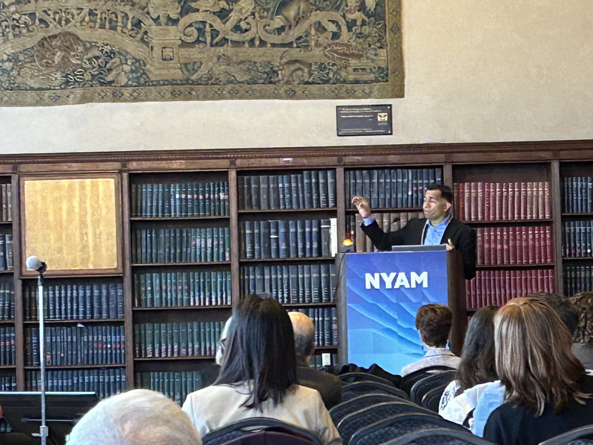 Dr. Panchal @AshPanchalMD presented work from NIH funded #STOP-COVID studies at NIH SeroNet Investigators meeting today in New York City. 'COVID-19 Vaccine Booster Attrition among EMS Clinicians: Considerations for Preparedness' @NYAMNYC #OSUEM #EMS