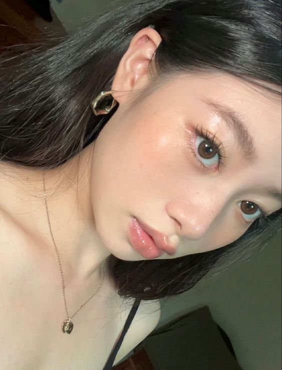 tamjaichunbkk's tweet photo. ช่วงนี้อินกับ make up โทนนี้มาก (ไม่ได้แต่งเอกหรอกแค่ชอบดู) https://t.co/79TpZtwNc4