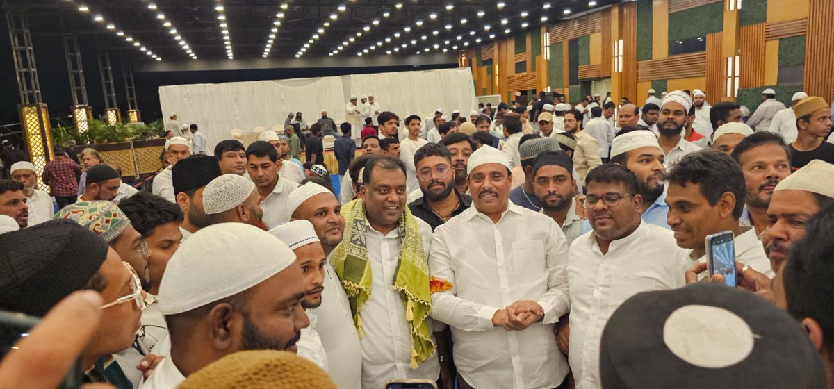 Dawath-E-Iftar at Khairatabad Assembly Organised By Hon'ble MLA Danam Nagender Garu! Our Beloved Leader DCC President Khairatabad Dr C Rohin Reddy Garu Participated in Religious Event @DrCRohinReddy @INCTelangana @DineshsonuINC @PettemINC @DeepaDasmunsi