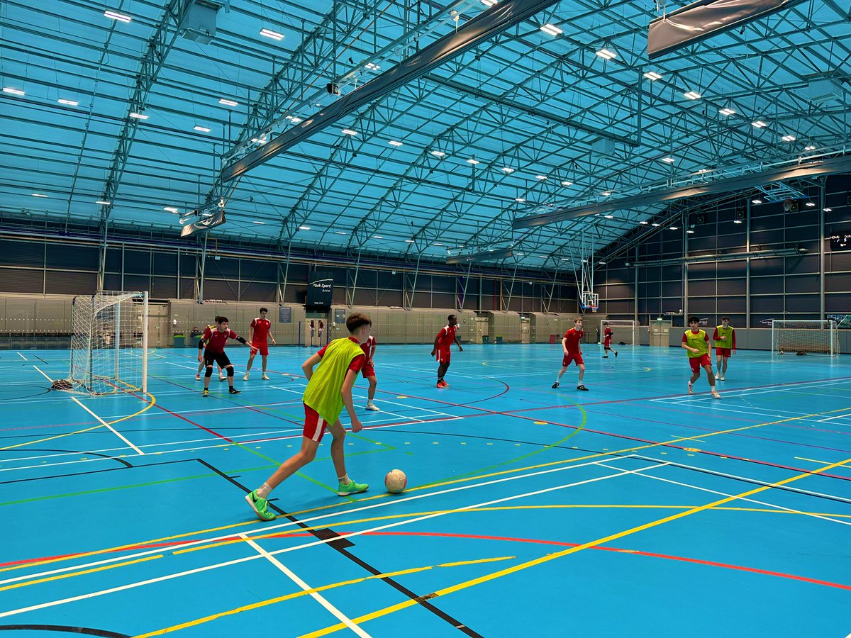 Emma Haigh (@_empalmer) on Twitter photo <a href="/YorkFutsal/">York Futsal VIKINGS</a> recently…
Tier 1 games
MCL-R rehab
Massages being interrupted…
Nothing new but everything exciting <a href="/YorkFutsal/">York Futsal VIKINGS</a> recently…
Tier 1 games
MCL-R rehab
Massages being interrupted…
Nothing new but everything exciting