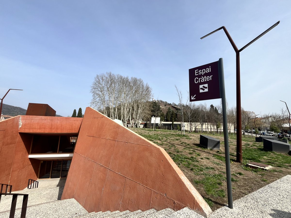 Oxford Tephrochronology Group tweet media