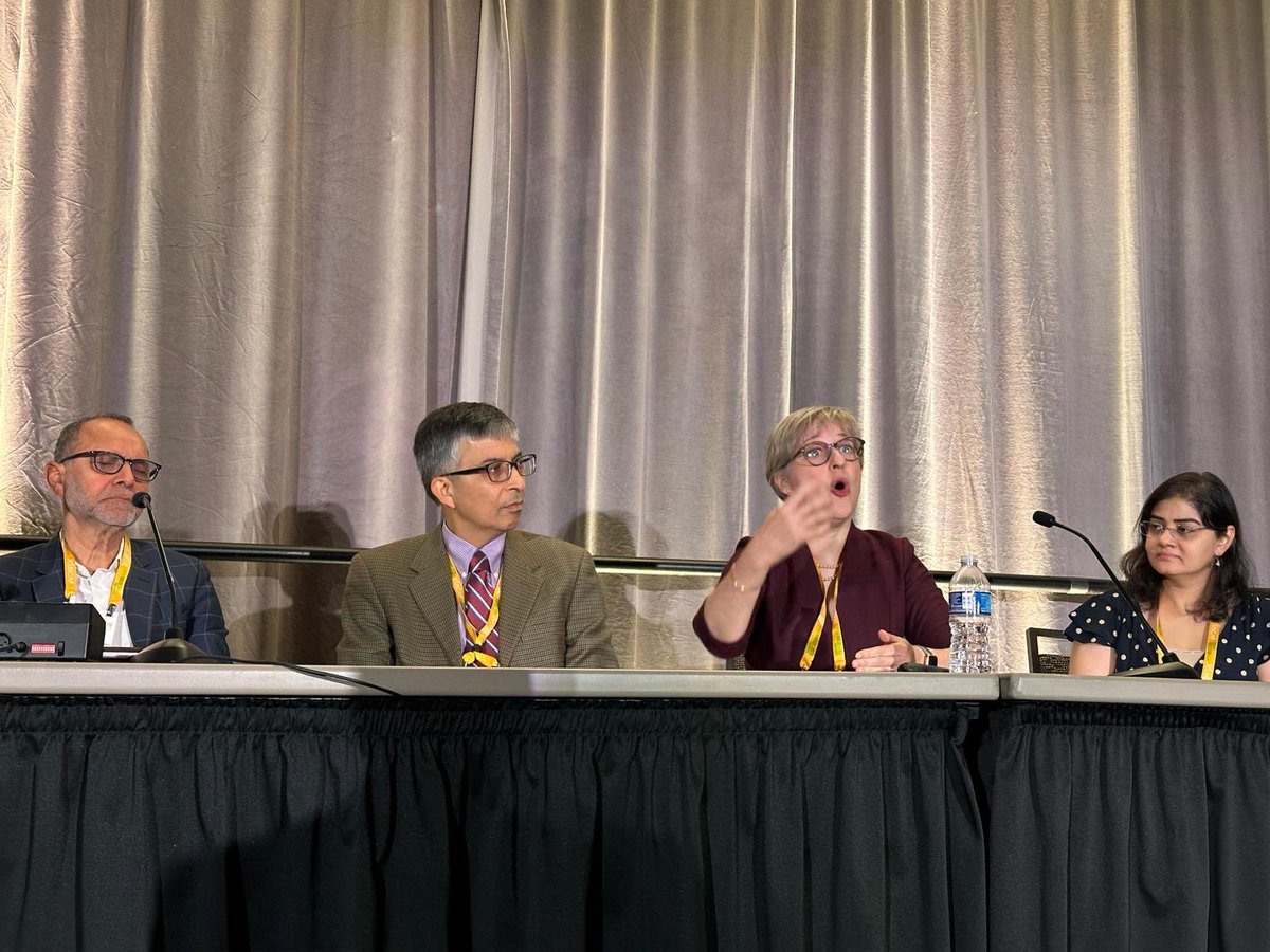 Thanks to the esteemed speakers @DrBabarRao, @hafeezdiw, @PanseGauri, and Dr. Maria Angelica Selim for yet another successful PAPS Companion Society Meeting at #USCAP2024 #PAKPATH