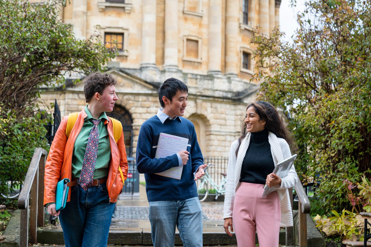 We are pleased to announce a brand new collection of scholarships for the MSc #InternationalHumanRightsLaw thanks to a generous gift from the Hering Foundation, benefiting students from low- & lower-middle-income countries studying at @OxfordLawFac. ➡️bit.ly/3vBf4Nj