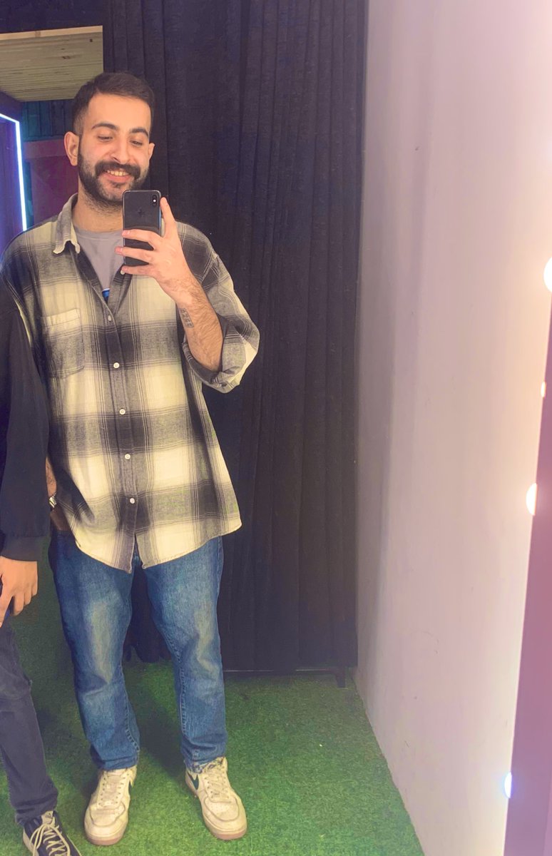 ای عرفی tweet media