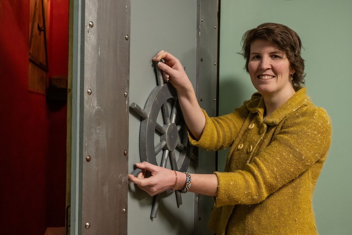 Prêt à vous évader ? ⚙️ Passionnée de jeu et plus particulièrement d’escape game, Chloé Plotton a ouvert, en octobre 2023, Mystère et Compagnie - Escape Game Le Havre après avoir travaillé dans le milieu médical. ➡ Rencontre : lehavre.fr/actualites/mys… 📸 Anne-Bettina Brunet